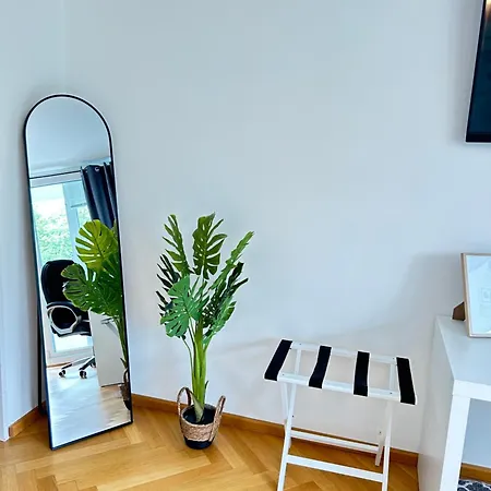 Stilvolles - Unteraching Apartman *